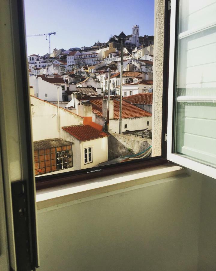 Pequeno Hostel Studio リスボン エクステリア 写真